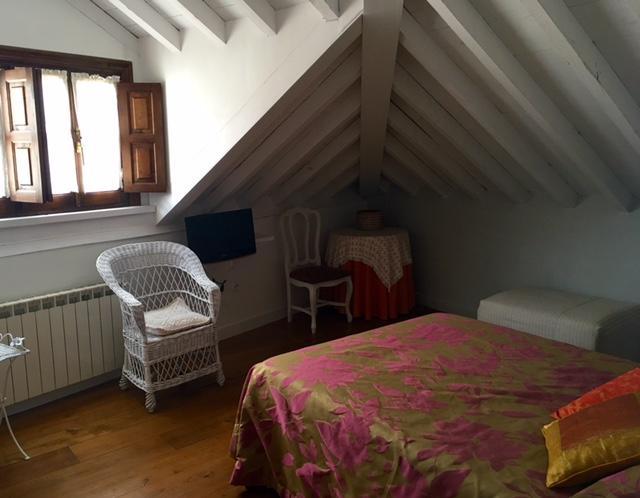 Posada La Casona De Ucieda Eksteriør billede