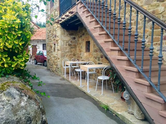 Posada La Casona De Ucieda Eksteriør billede